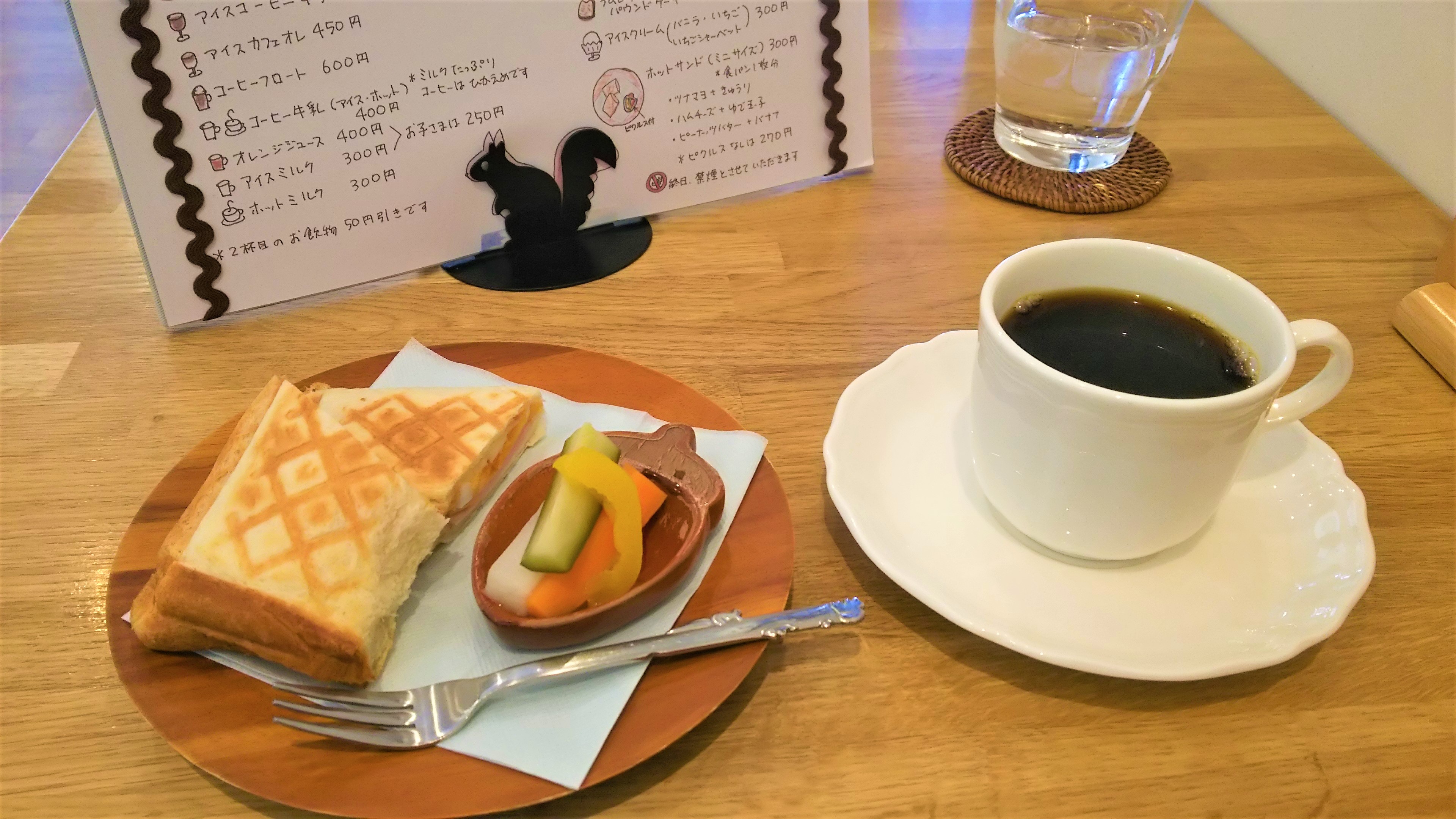 エゾリス珈琲　美味しい　コラボ　金町　カフェ 　パウンドケーキやマフィン